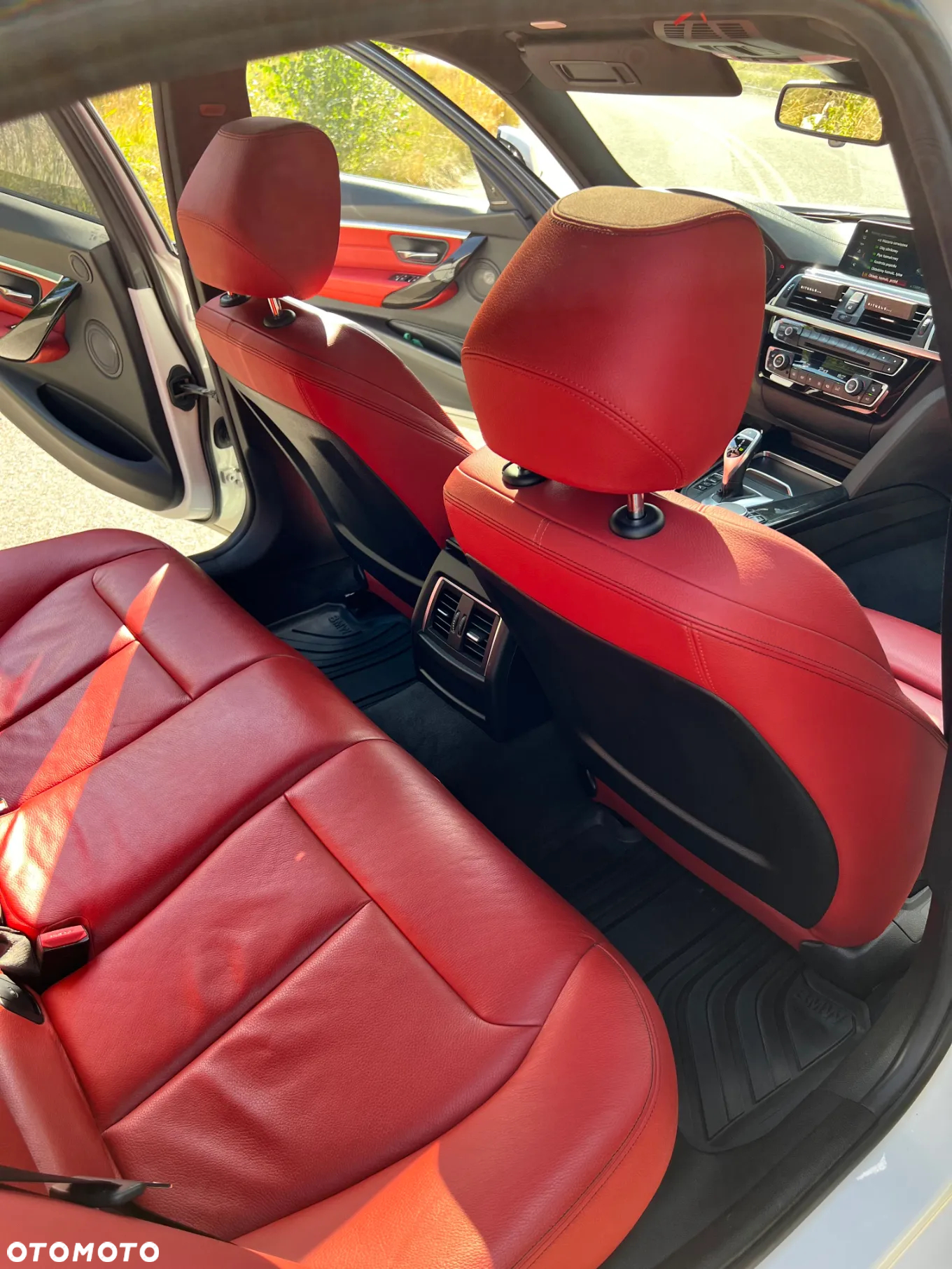 BMW Seria 3 330i xDrive Sport Line Shadow sport - 31
