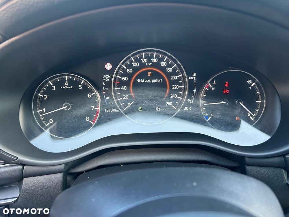Mazda 3 e-SKYACTIV-G 150 M HYBRID PRIME-LINE - 32