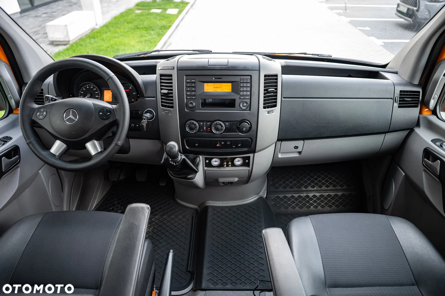 Mercedes-Benz Sprinter 316 - 20