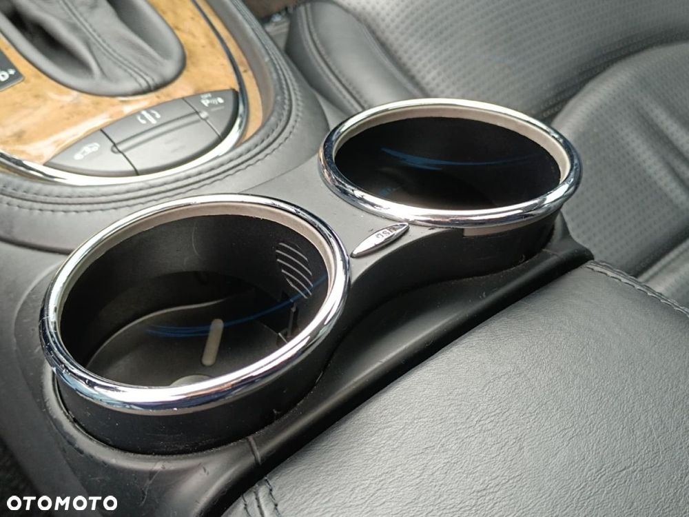 Mercedes-Benz CLS 63 AMG 7G-TRONIC - 31