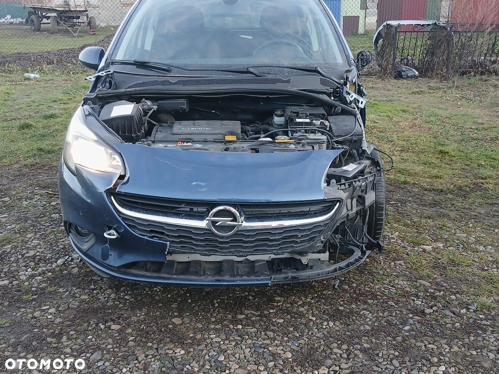 Opel Corsa 1.4 Essentia - 3