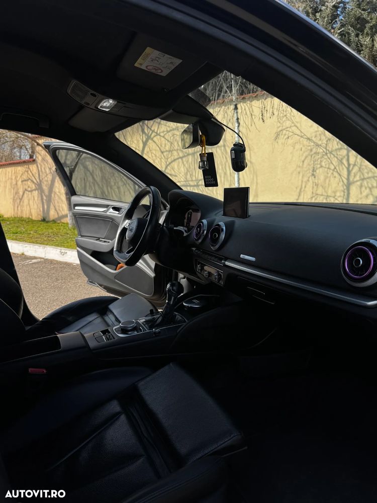 Audi A3 2.0 35 TDI S tronic Sport - 29