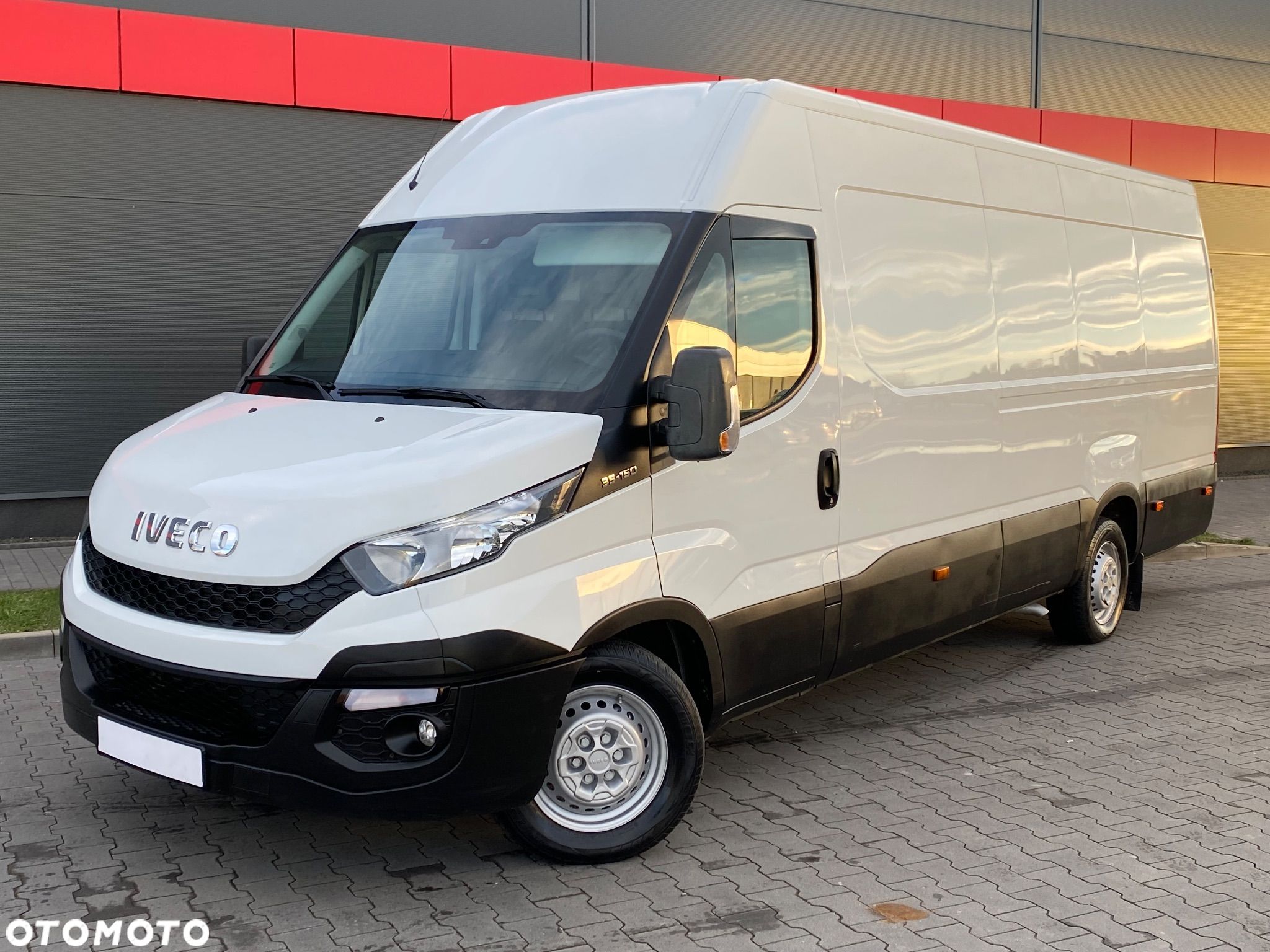 Iveco Daily 35-150 - 1