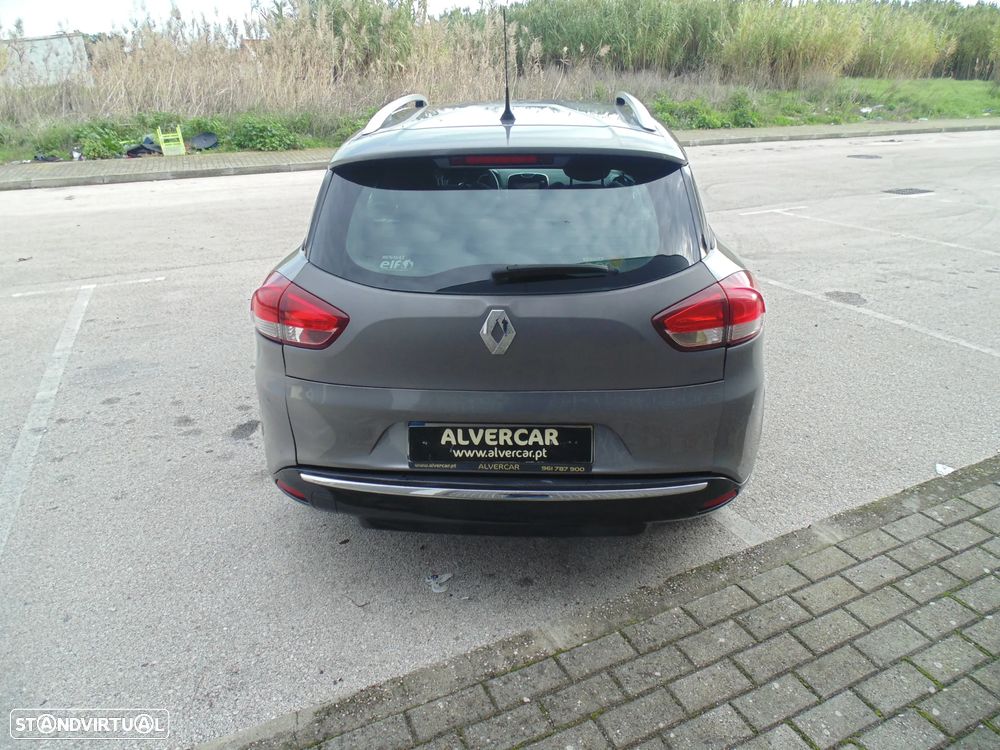 Renault Clio Sport Tourer 1.5 dCi Dynamique S - 12