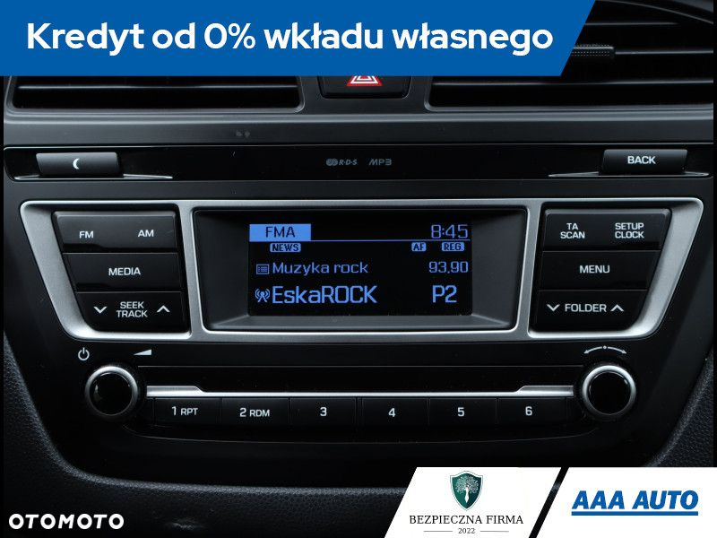 Hyundai i20 - 13