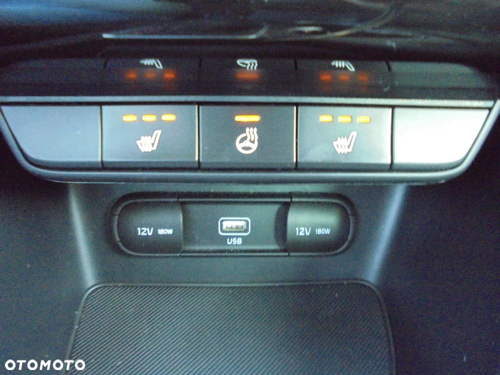 Kia Sportage 1.6 CRDI AWD Eco-Dynamics+ (48V M-H) DCT PLATINUM - 20