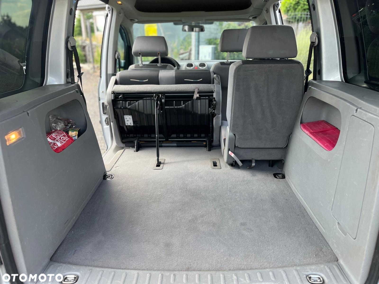 Volkswagen Caddy 1.9 TDI Life Family (5-Si.) - 26