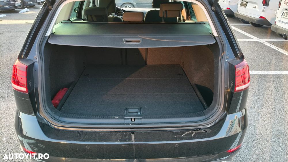 Volkswagen Golf 1.6 TDI (BlueMotion Technology) DSG Comfortline - 22