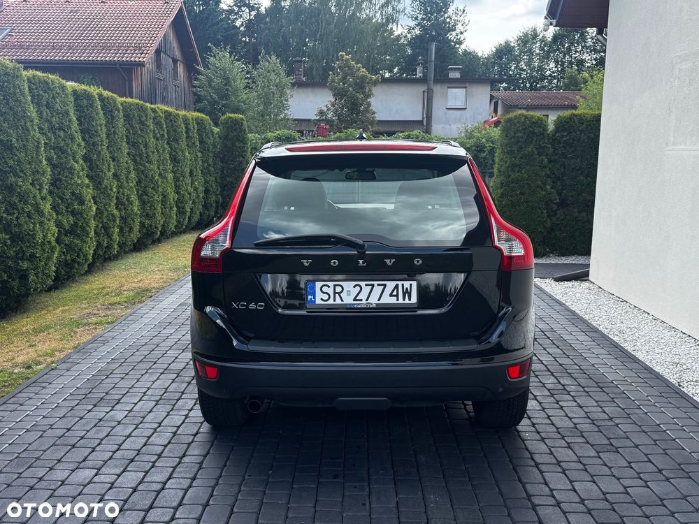 Volvo XC 60 - 6