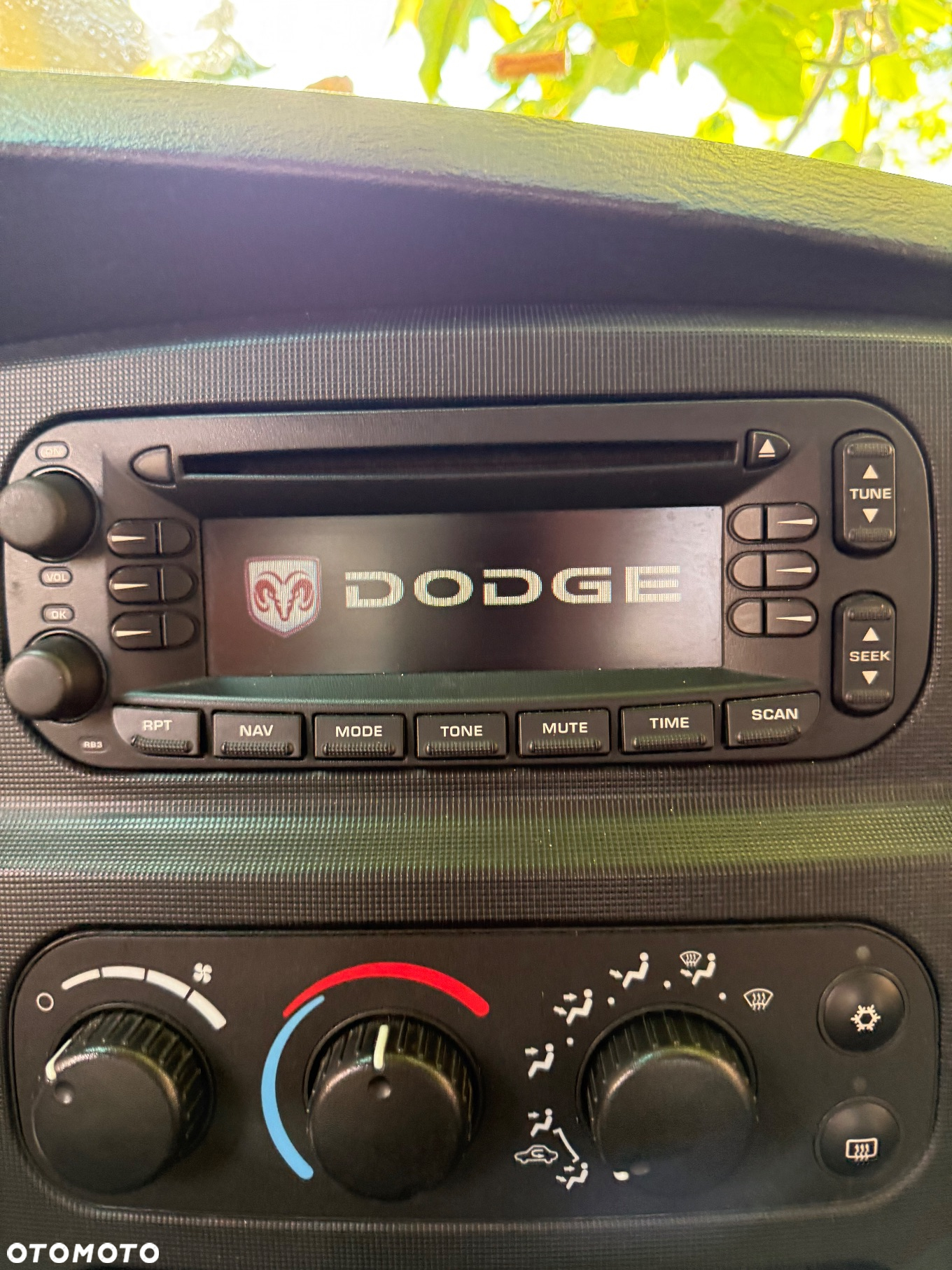 Dodge RAM 1500 5.7 4WD HEMI - 15