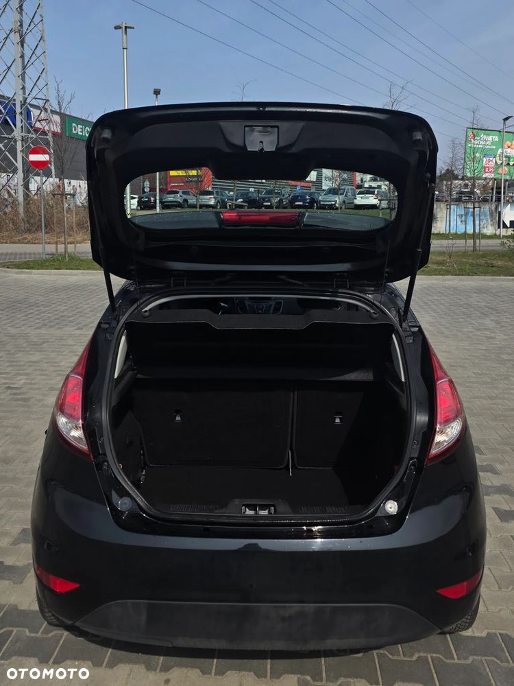 Ford Fiesta - 11