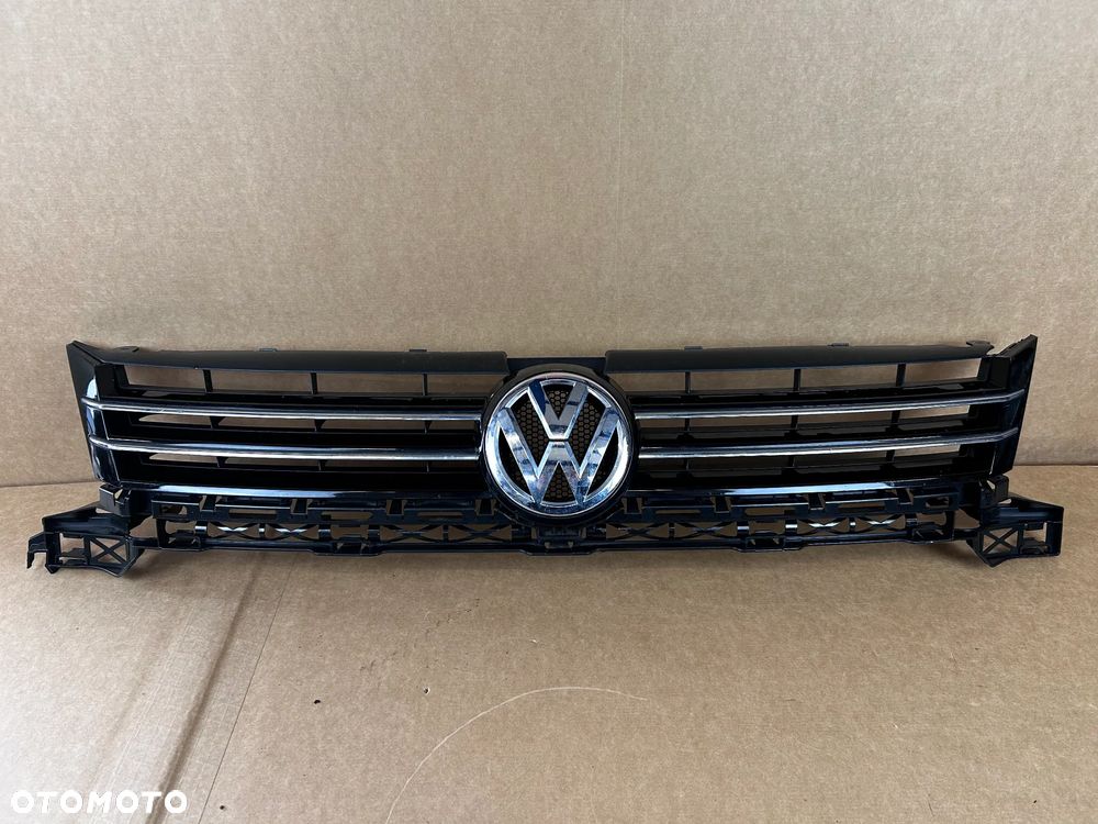 VOLKSWAGEN TOURAN II CADDY ATRAPA GRILL 2K5853651 1T0853655 1T0853601 - 1