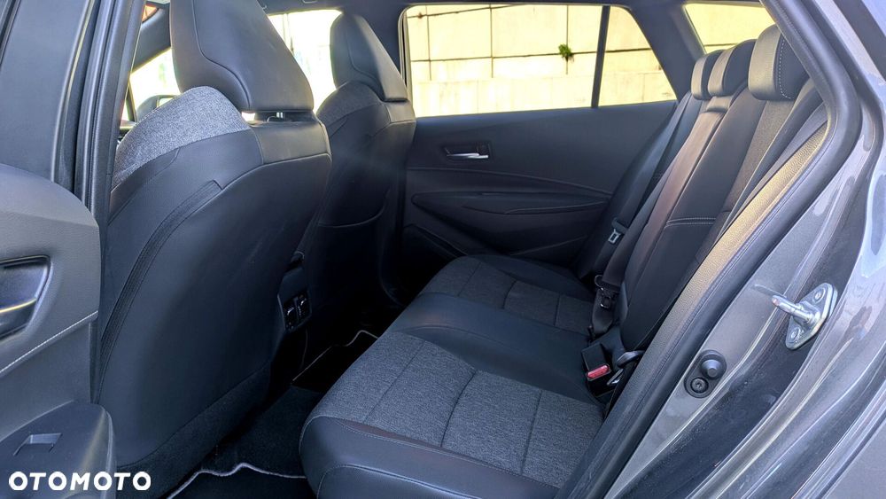 Toyota Corolla 1.8 Hybrid Style - 9