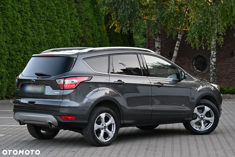 Ford Kuga 1.5 EcoBoost 4WD Titanium - 17