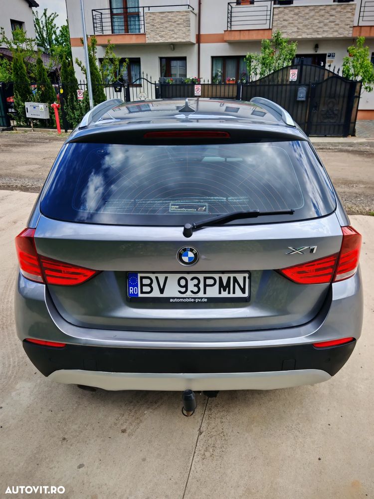BMW X1 xDrive20d - 15