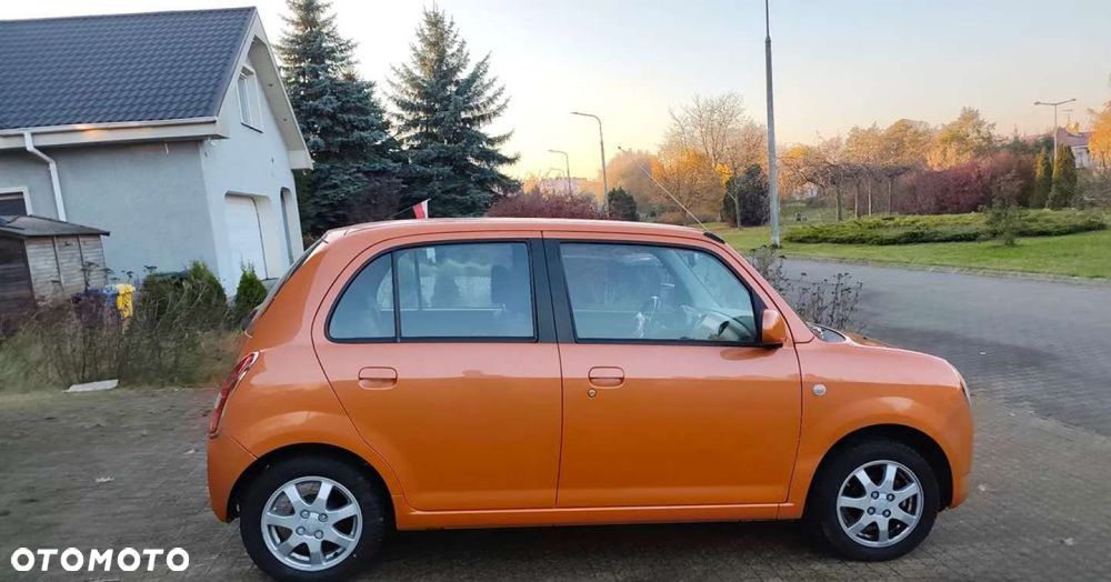 Daihatsu Trevis - 21