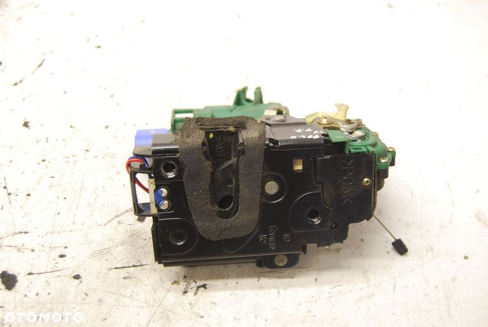 ZAMEK DRZWI PRAWY PRZÓD PRZEDNI SEAT IBIZA III 8 PIN VW POLO IV 3B1837016BP/ 3B1837016BQ VW GOLF IV PASSAT B5 SEAT LEON I TOLEDO II SKODA - 2