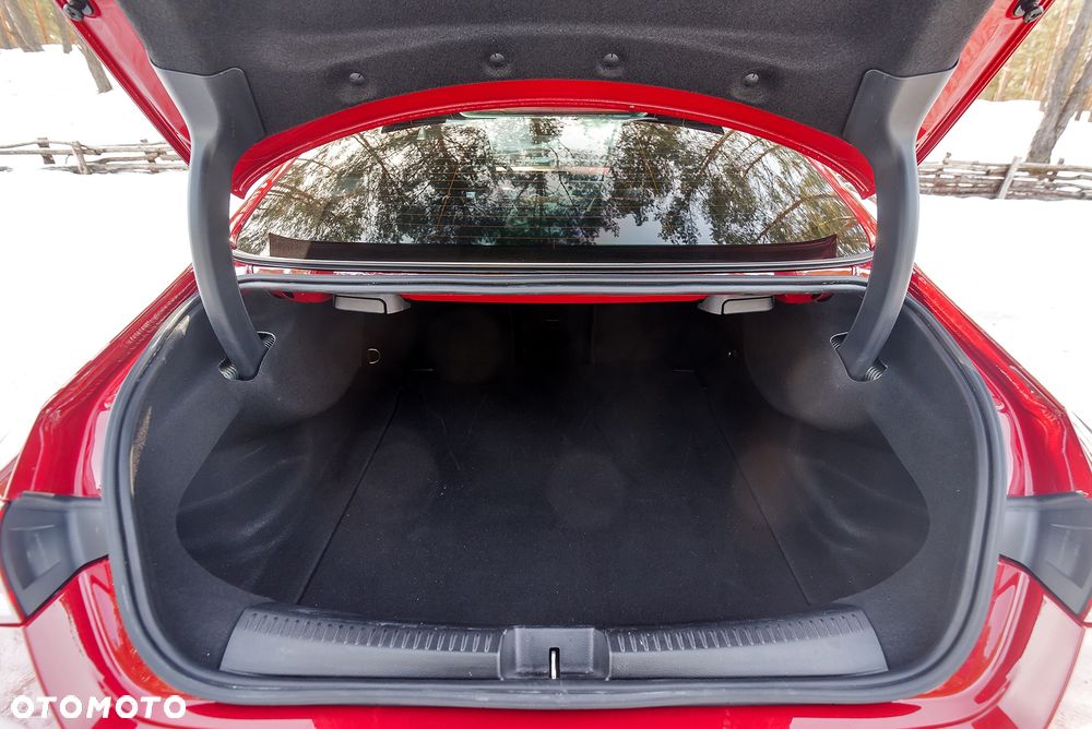 Mercedes-Benz CLA 250 4-Matic AMG Line - 36