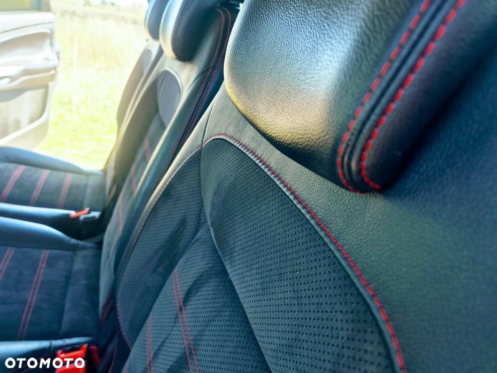 Ford S-Max 2.0 TDCi DPF Platinium X - 3