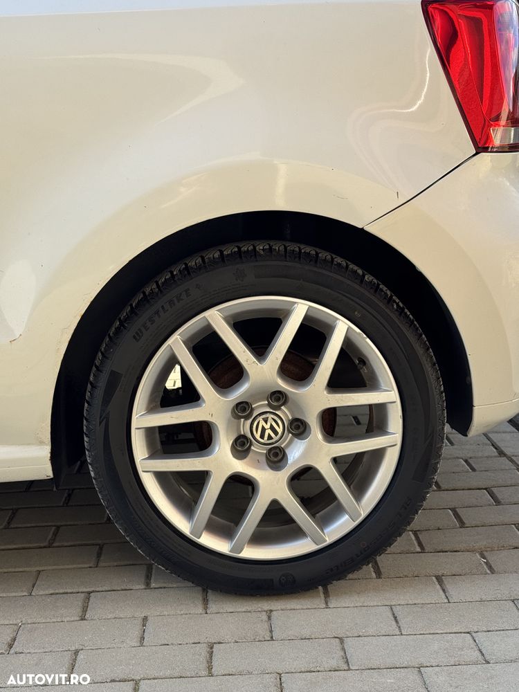 Volkswagen Polo - 15