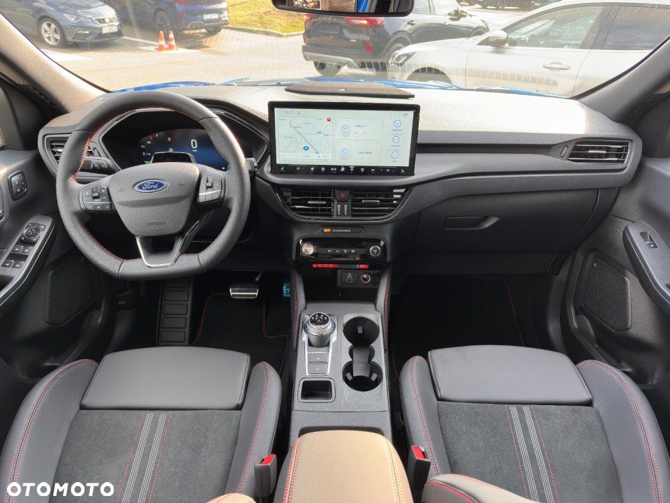 Ford Kuga - 24