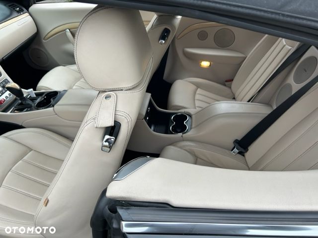 Maserati GranCabrio - 7