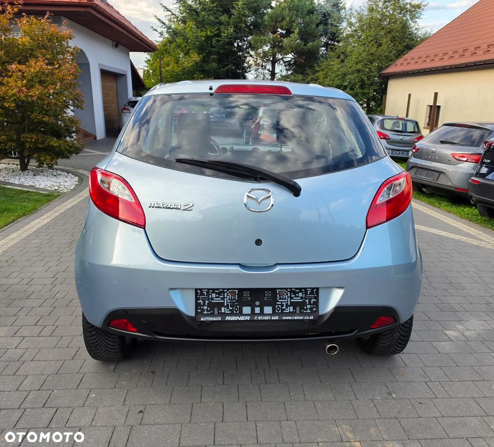 Mazda 2 - 11