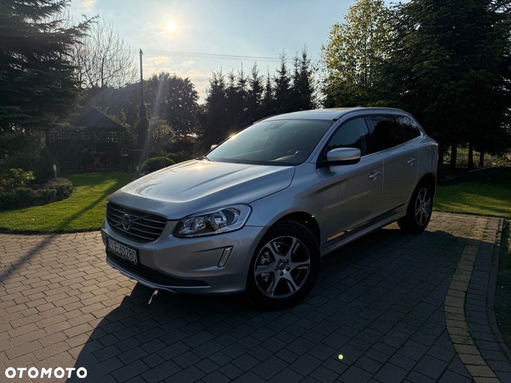 Volvo XC 60 T6 AWD Momentum - 31