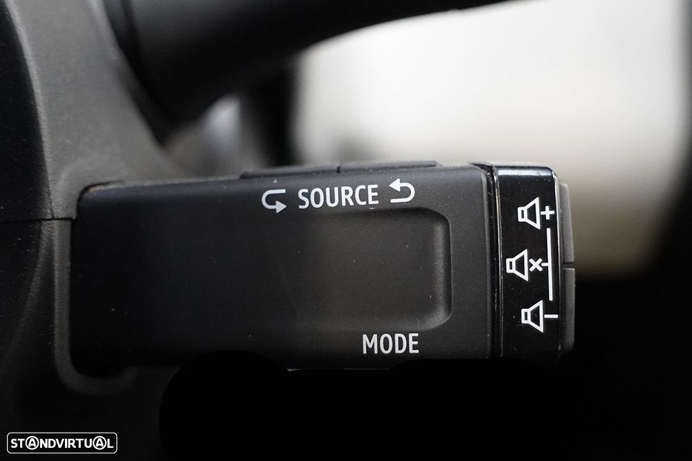 Renault Clio 1.0 TCe Evolution - 20