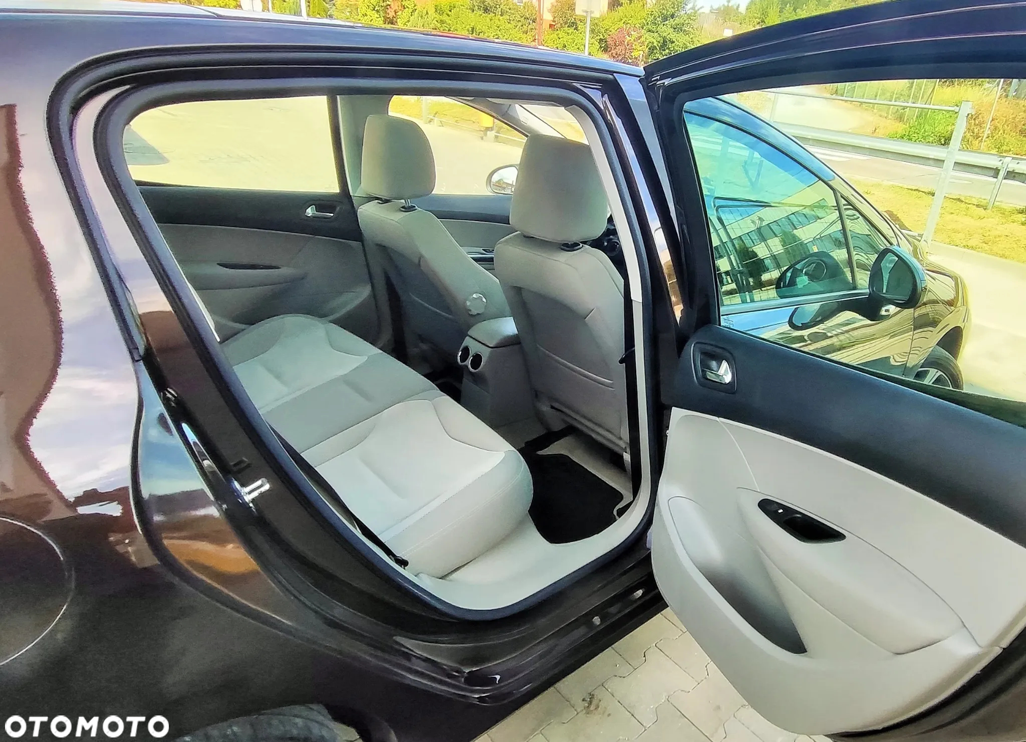 Peugeot 308 1.6 THP Allure - 10