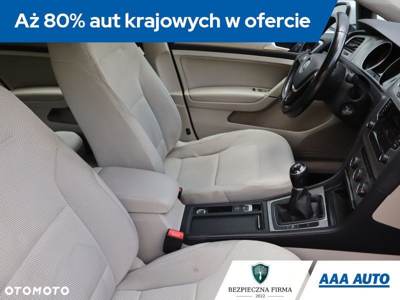 Volkswagen Golf Variant - 11