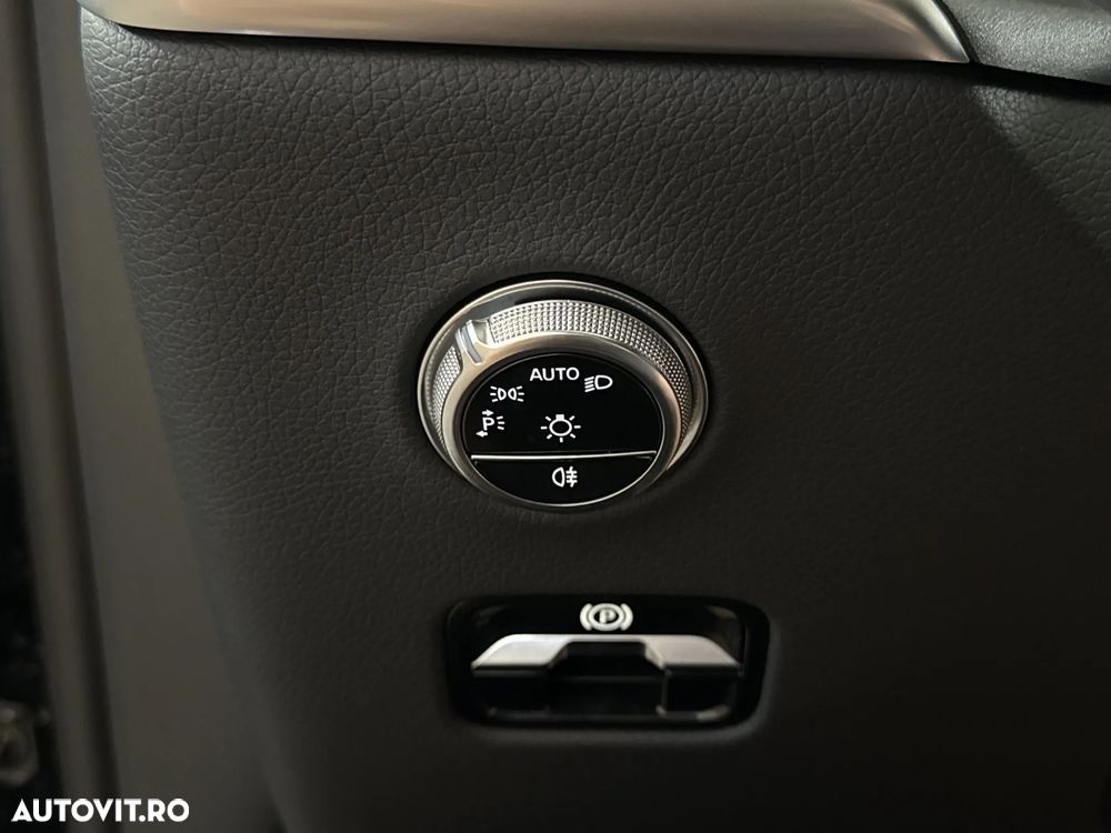 Mercedes-Benz GLC 220 d 4MATIC MHEV - 16