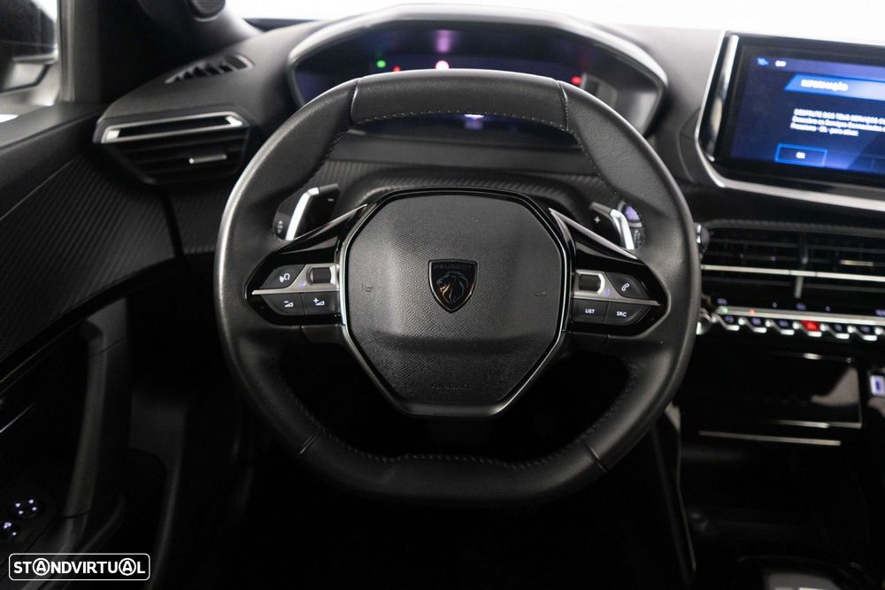 Peugeot 2008 1.2 PureTech Allure Pack EAT8 - 30