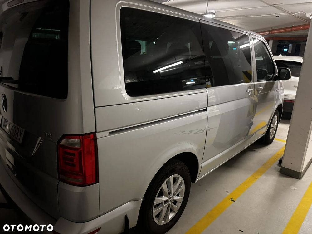 Volkswagen Multivan 2.0 TSI L2 Comfortline - 4