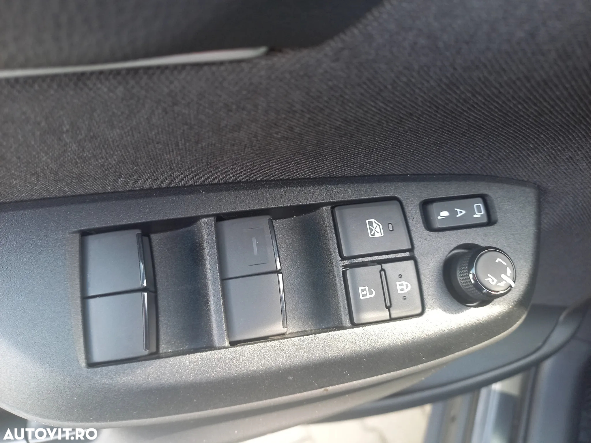 Toyota Yaris Cross 1.5 VVT-i HSD 4x2 Dynamic - 15