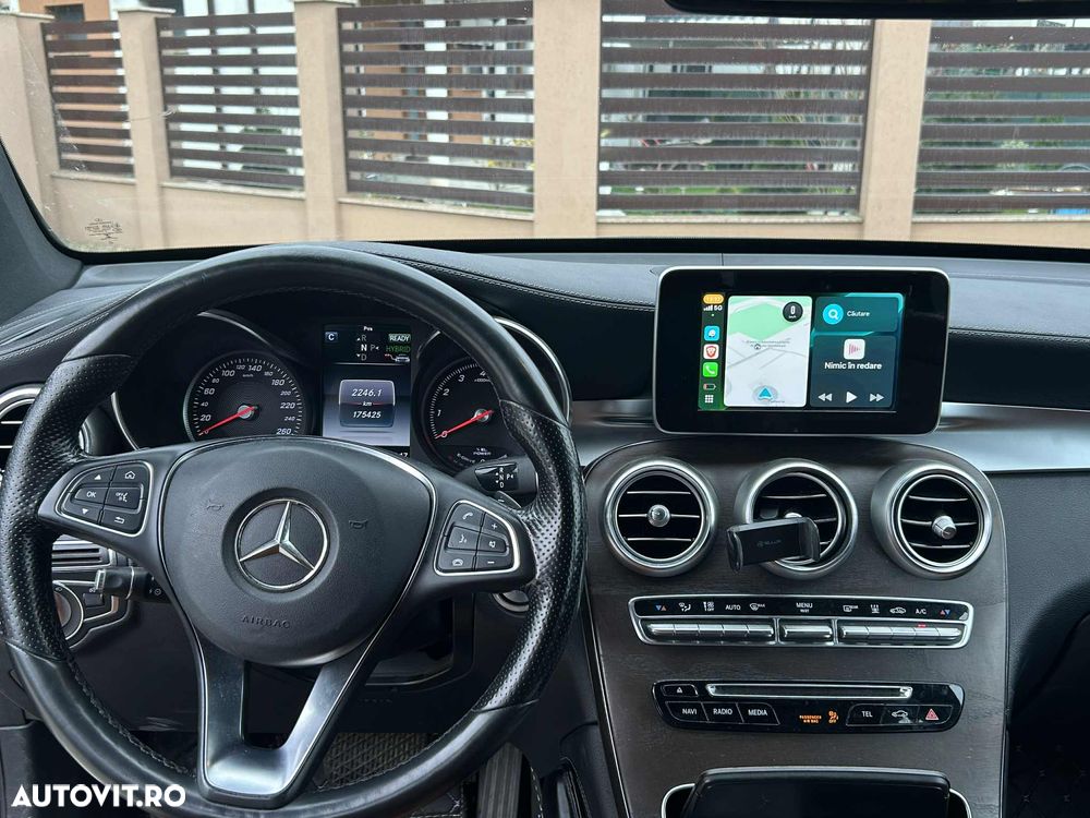 Mercedes-Benz GLC Coupe 350 e 4MATIC - 4