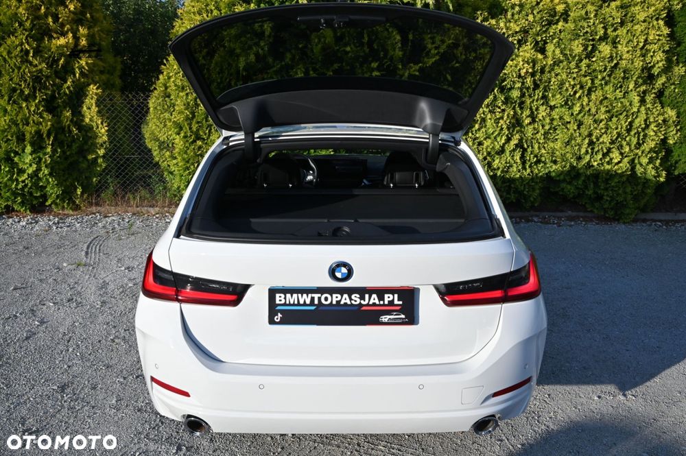BMW Seria 3 - 12