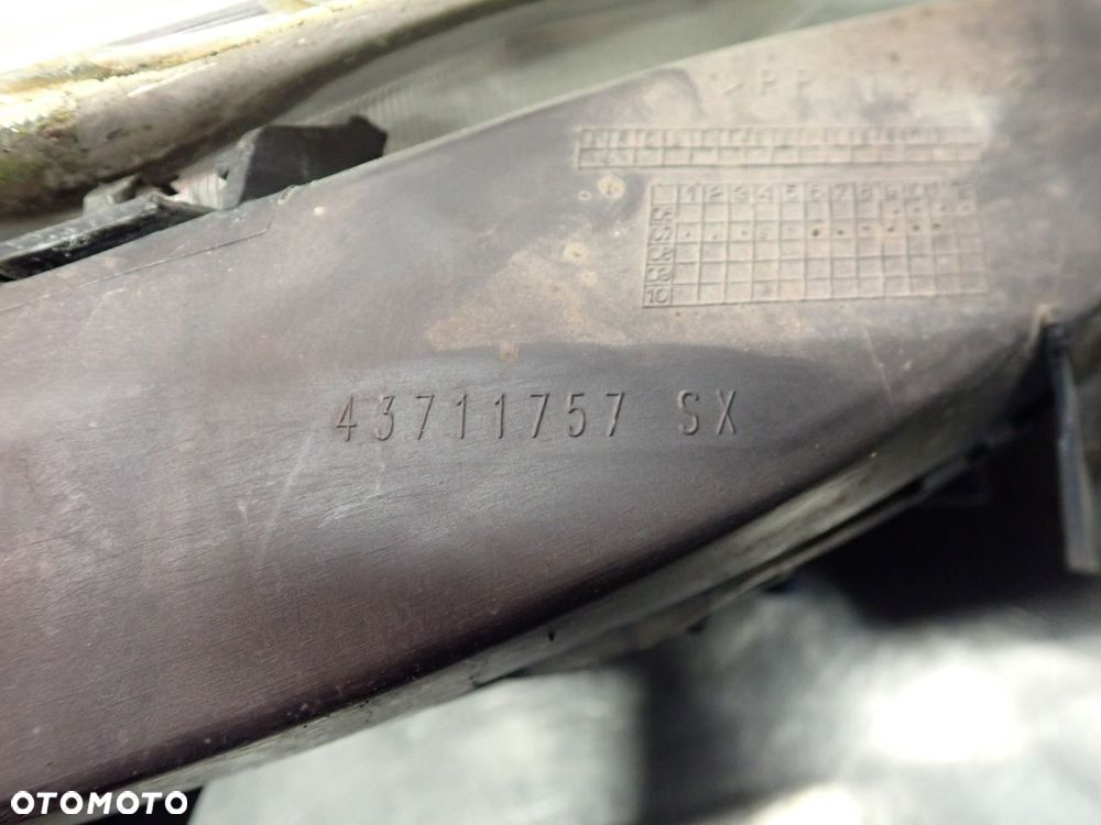 LAMPA LEWA PRZEDNIA FIAT BRAVO II - 13