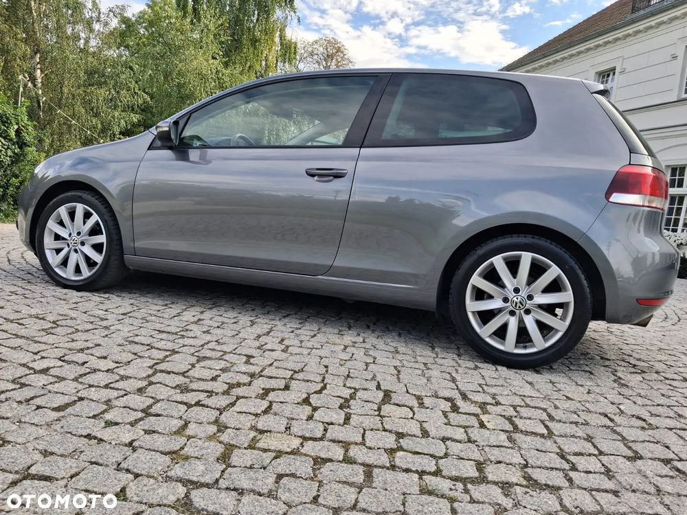 Volkswagen Golf 2.0 TDI DPF Highline - 35
