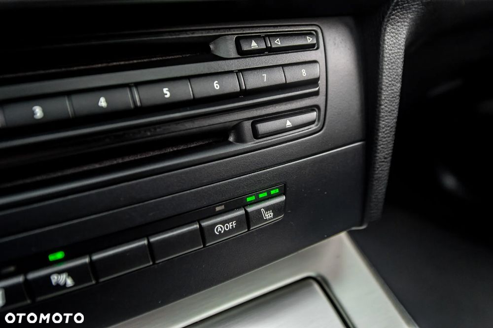 BMW Seria 3 320d DPF - 35