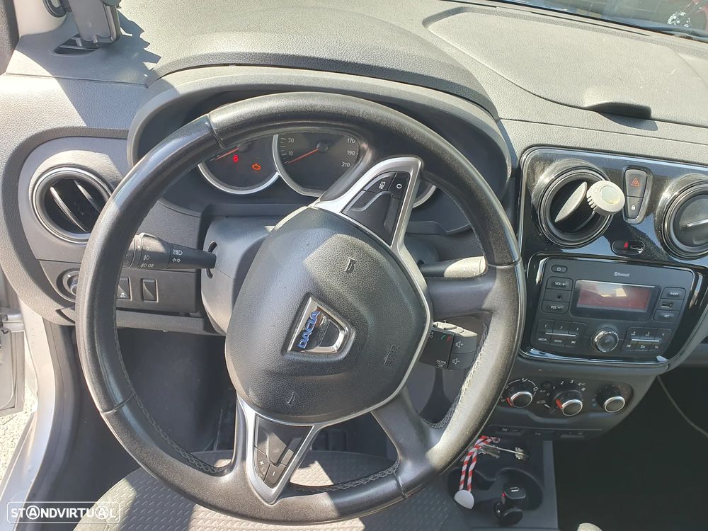 Dacia Lodgy 1.5 dCi Confort 7L - 4