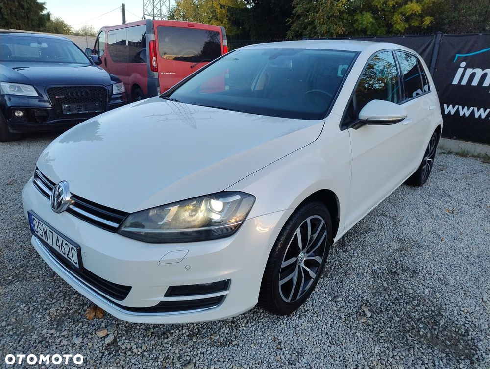 Volkswagen Golf - 20