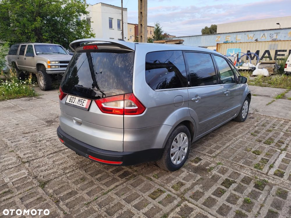 Ford Galaxy - 5
