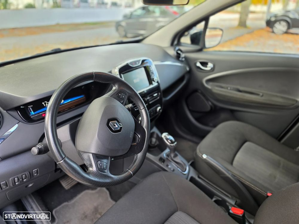 Renault Zoe (c/ Bateria) 41 kwh Intens - 6