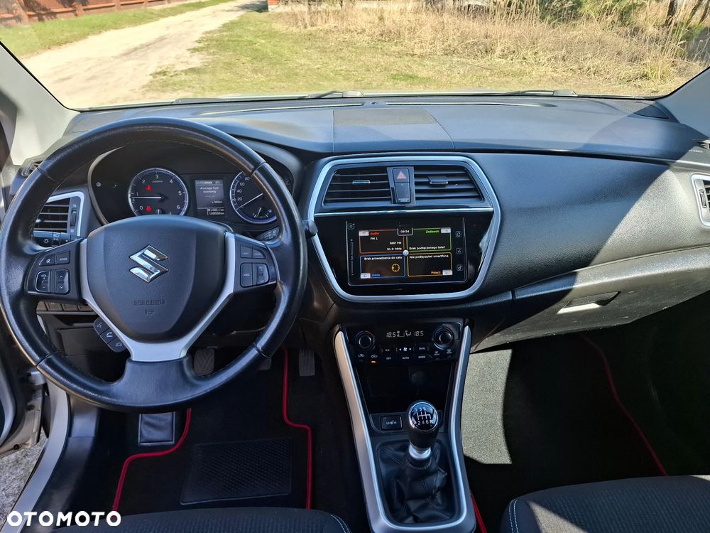 Suzuki SX4 S-Cross 1.6 DDiS Premium 4WD - 11