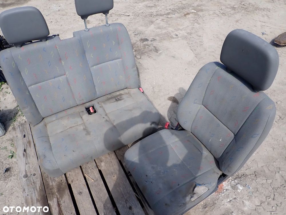 VOLKSWAGEN LT 35  CZĘŚCI- FOTELE, GRILL, PANEL, NAGRZEWNICA, KIEROWNICA, RURA, PEDAŁY, SERWO, MECHANIZM SZYBY, WYCIERACZKI PRZEDNIE, PODNOŚNIK- WSZYSTKO W ZESTAWIE - 1