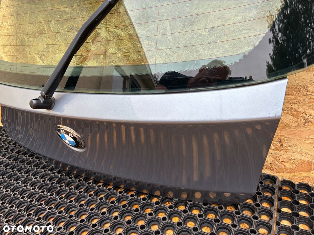 BMW 1 E87 KLAPA BAGAŻNIKA KLAPA TYŁ A18/7 - 11
