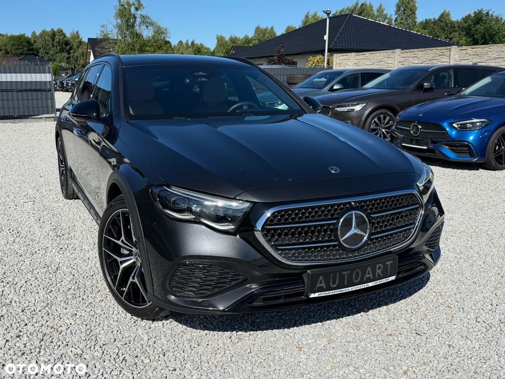 Mercedes-Benz Klasa E 300 de PHEV 4-Matic Avantgarde 9G-Tronic - 24