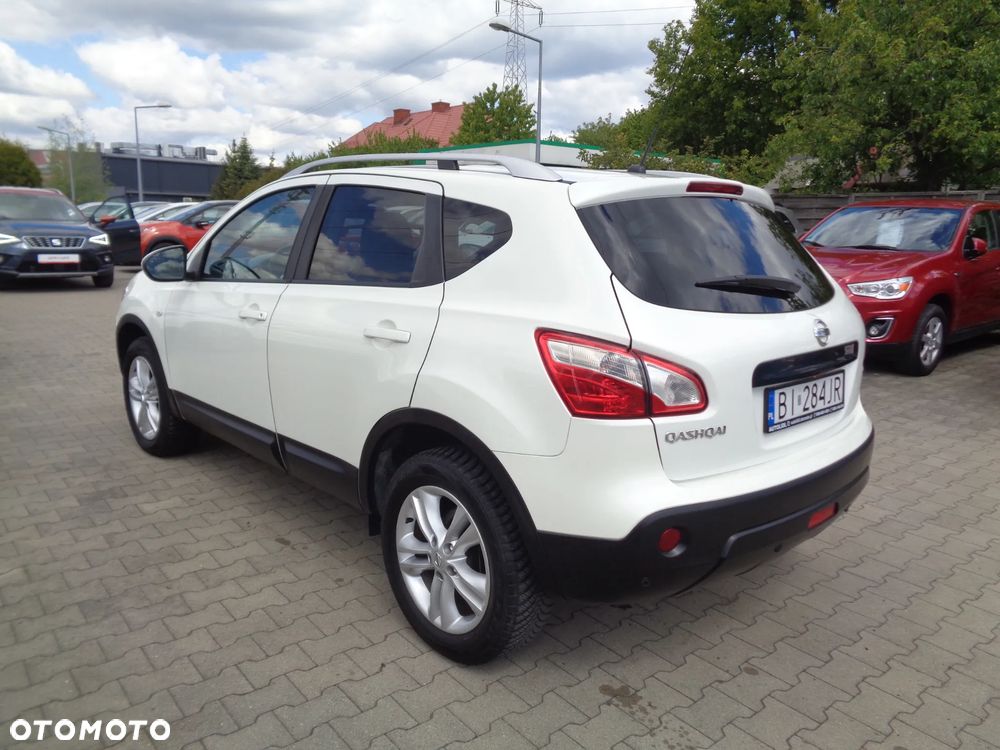 Nissan Qashqai 1.6 Tekna CVT - 8