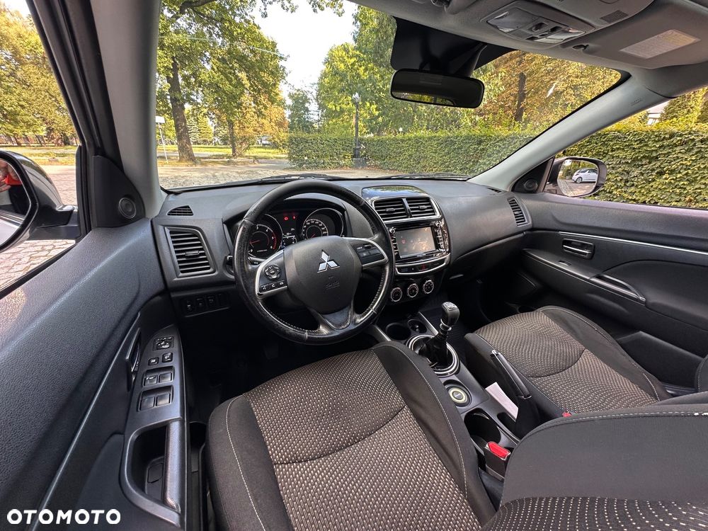 Mitsubishi ASX 1.8 DI-D 4WD Instyle - 14